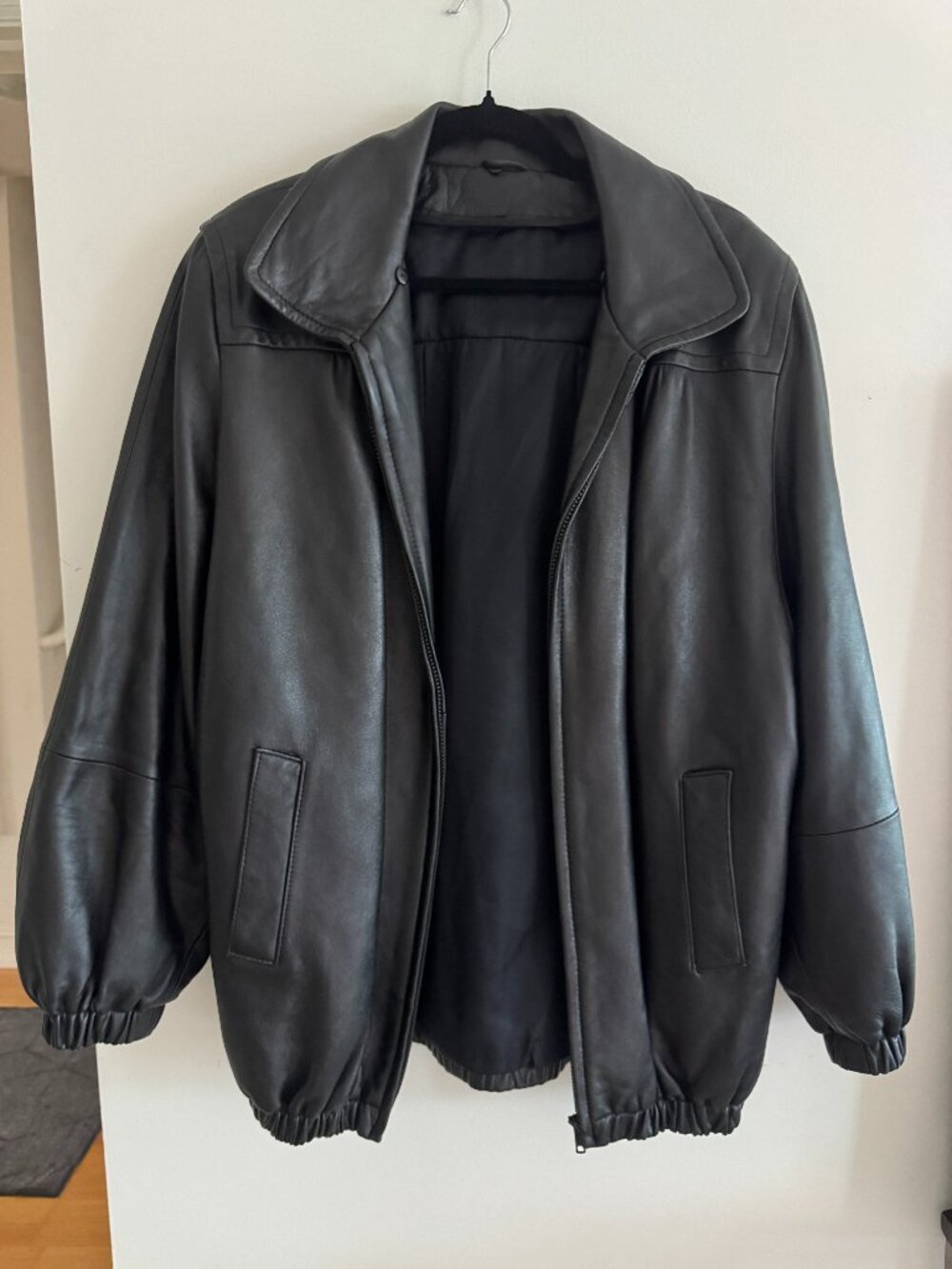 Vintage oversized black leather zip up jacket